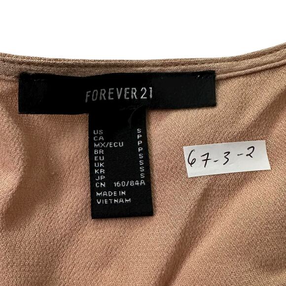 Forever 21 Beige Lace Trim Deep V-neck Bodysuit Women's Size Small | 67-3-2 - Picture 3 of 6